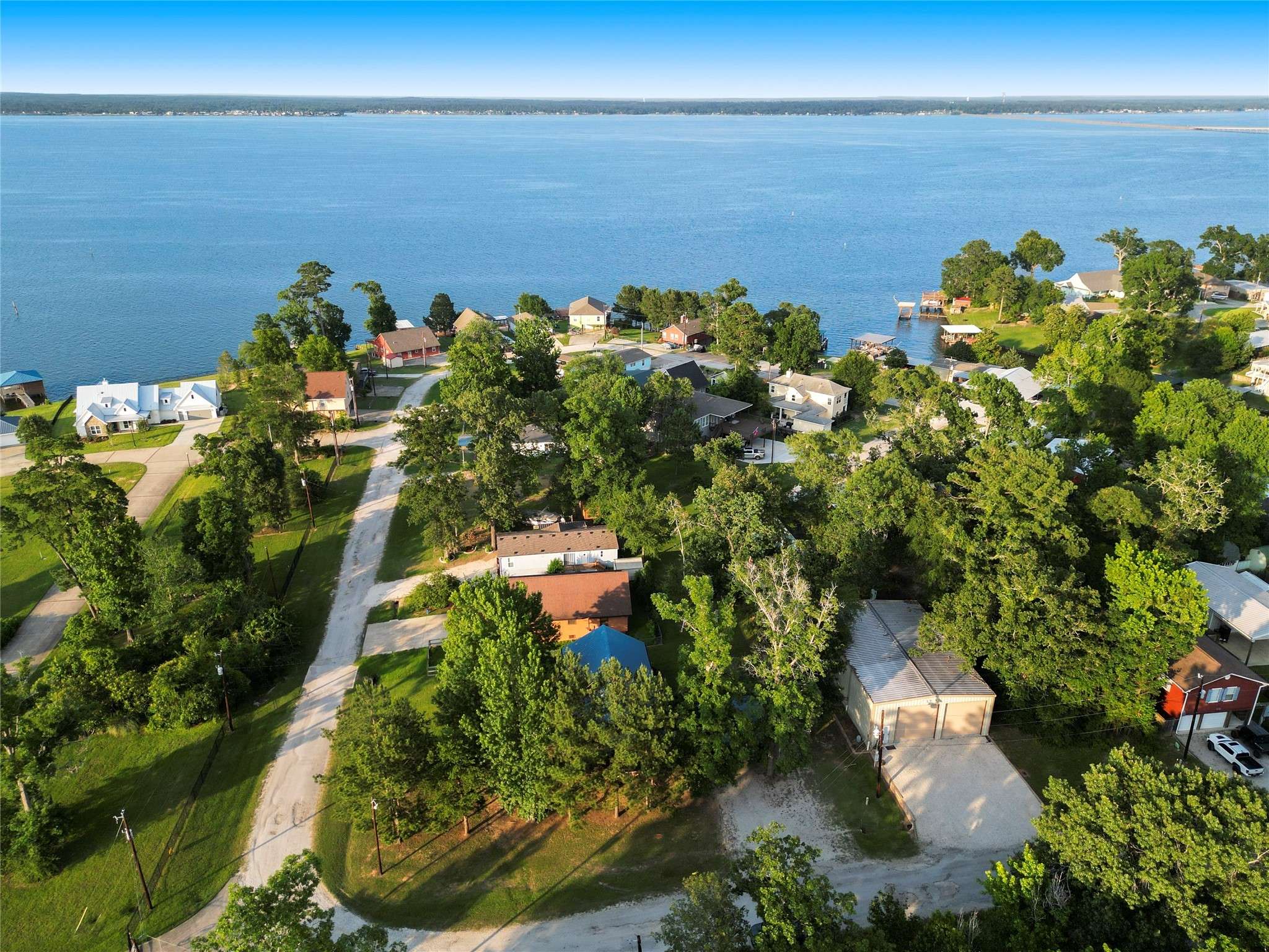 Point Blank, TX 77364,180 E Woodland Shores DR