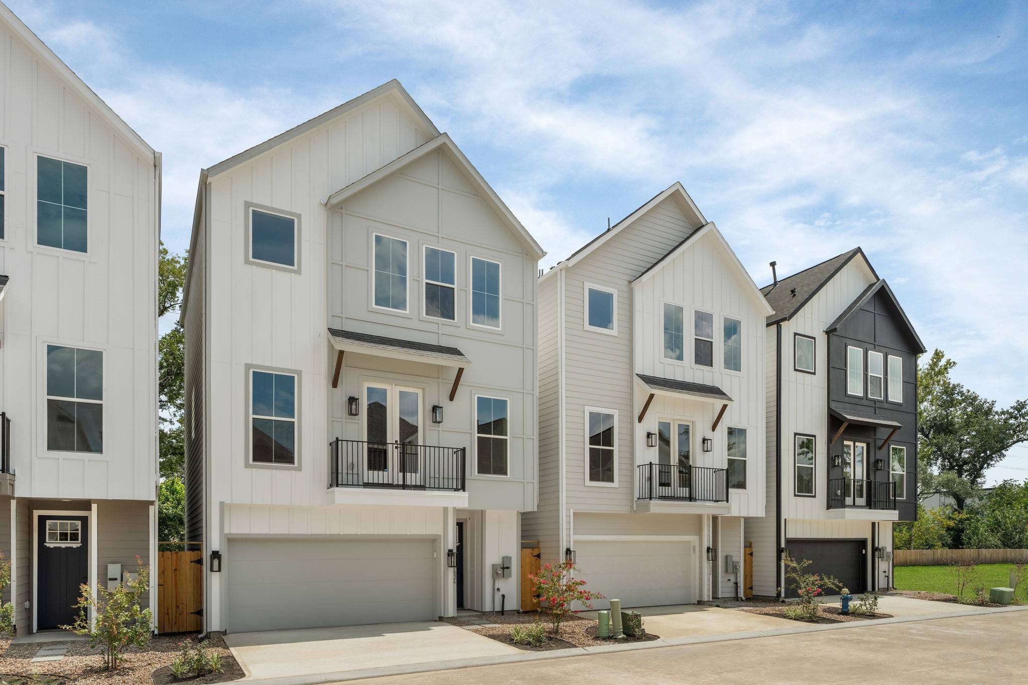 Houston, TX 77091,5828 Highland Sun LN