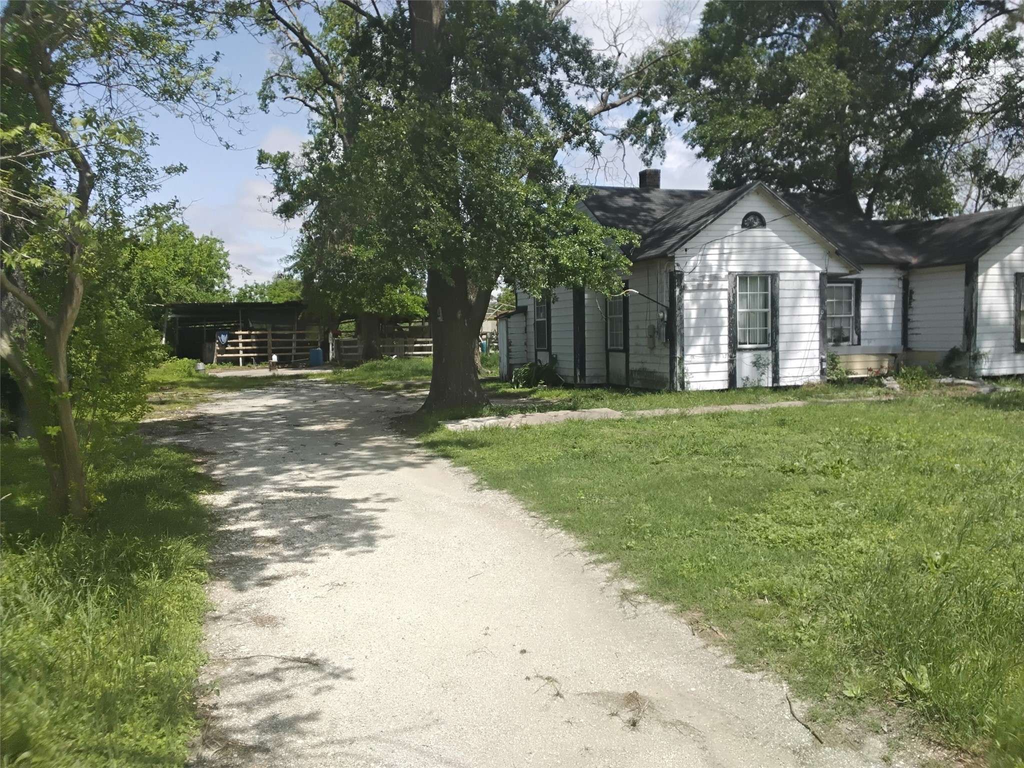 Houston, TX 77028,7407 Banyan ST