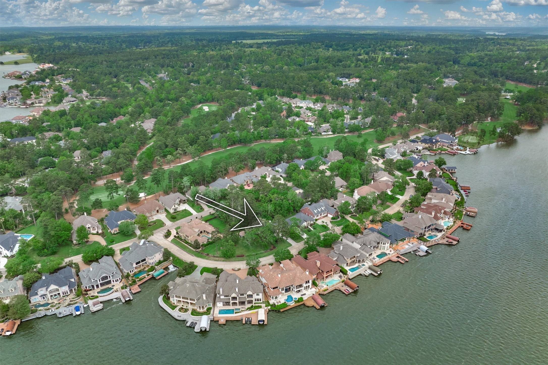 Montgomery, TX 77356,145 W Shore DR