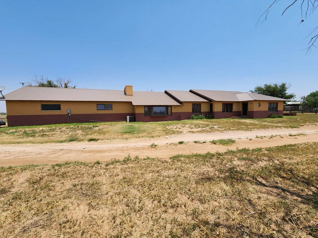 Lamesa, TX 79331,1016 County Rd East