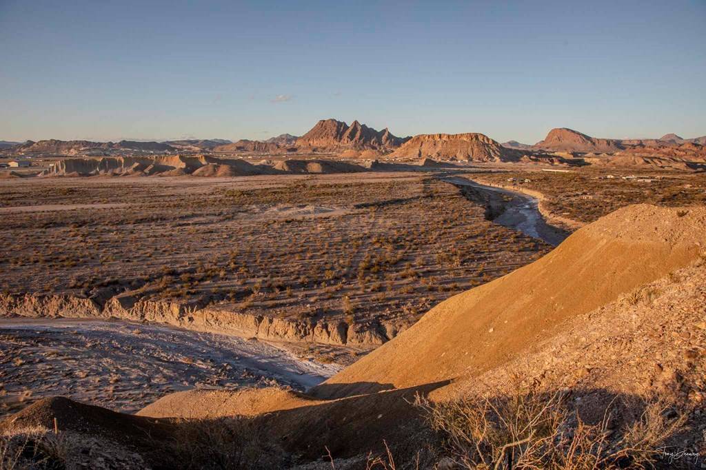 Terlingua, TX 79852,53900 Hwy 118