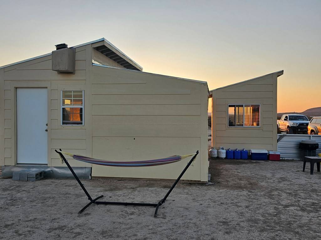 Terlingua, TX 79852,3002 Este Road