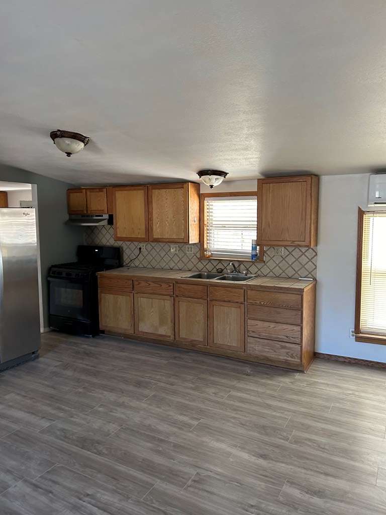 Monahans, TX 79769,1800 48th St