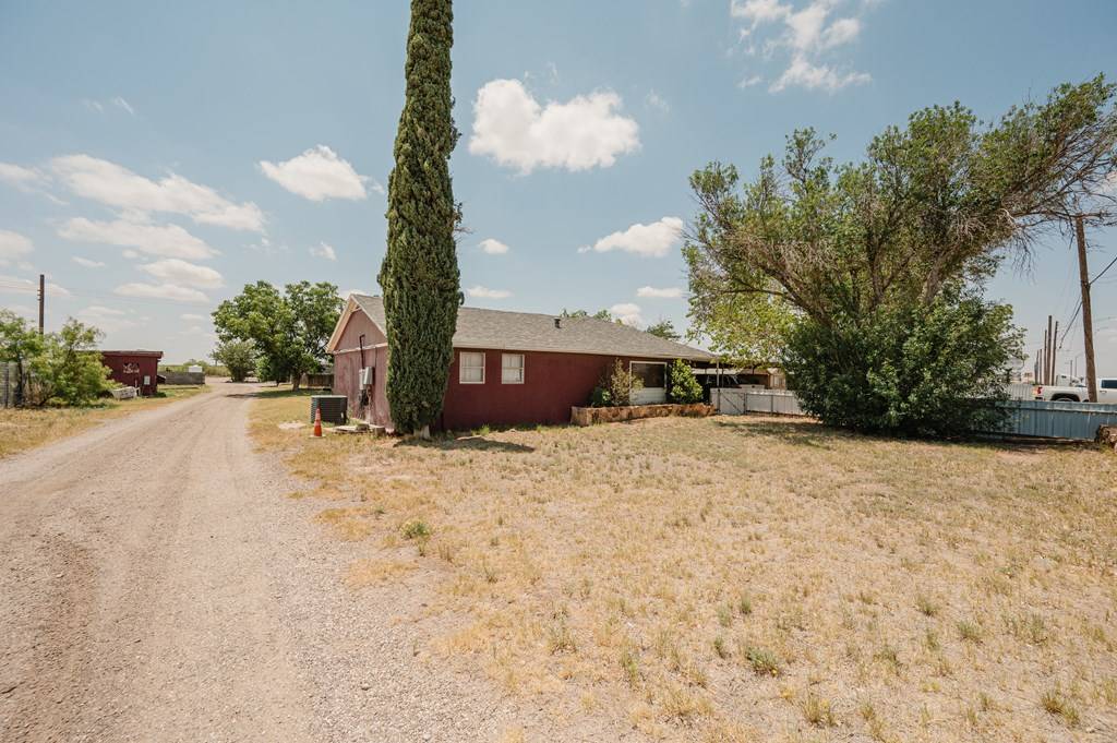 Wickett, TX 79788,107 Spur 57