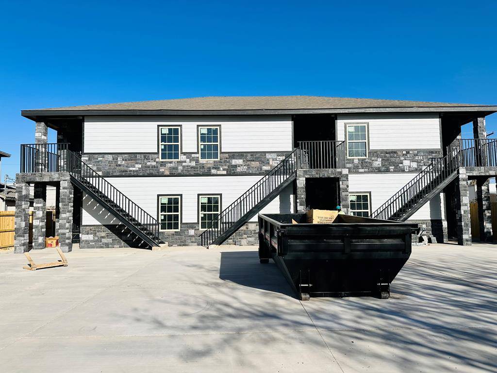 Pecos, TX 79772,2208 Park St