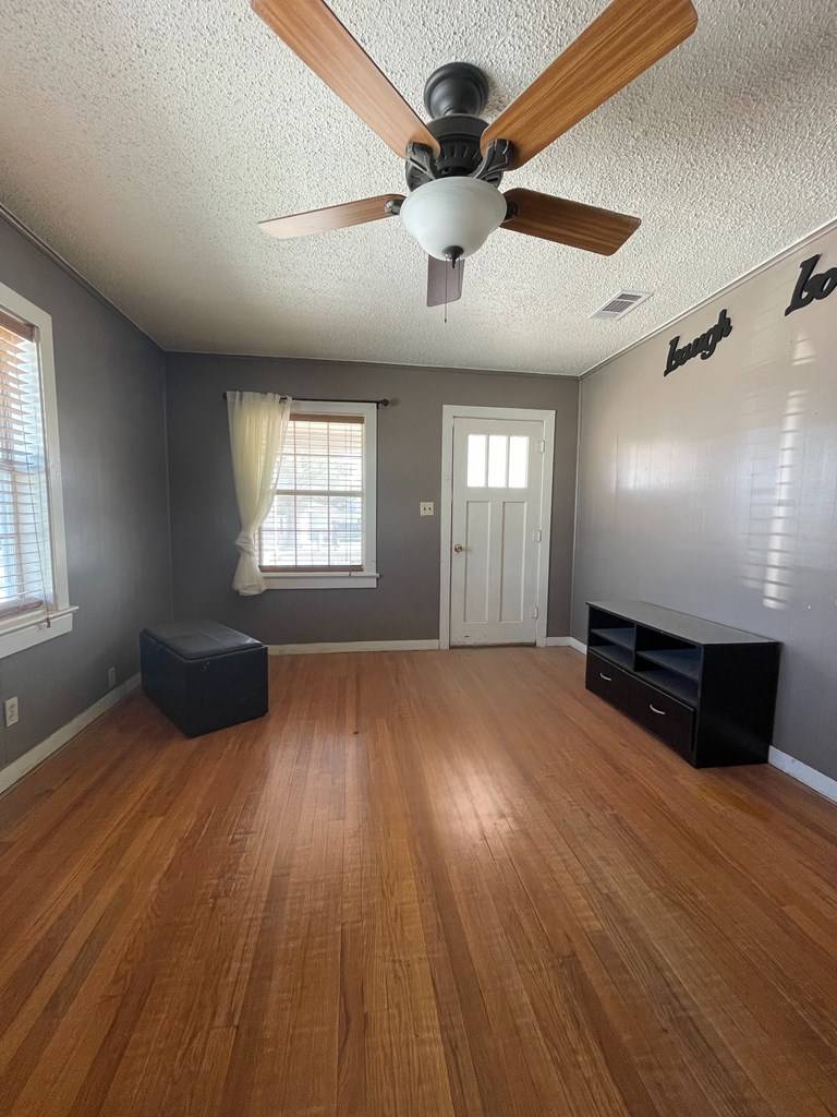 Fort Stockton, TX 79735,502 1st Street