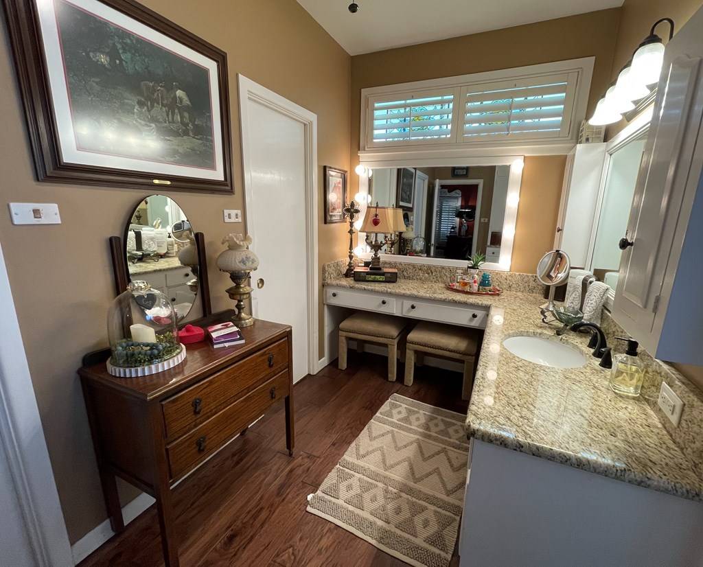 Monahans, TX 79756,1101 Calvin St