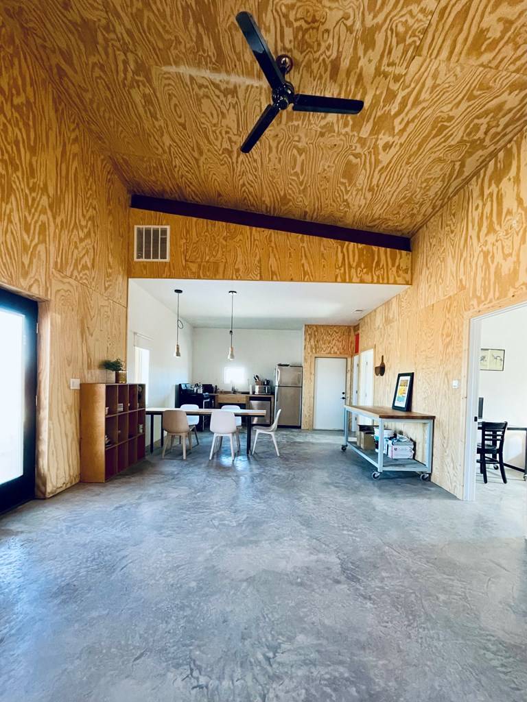 Marfa, TX 79843,702 Washington St