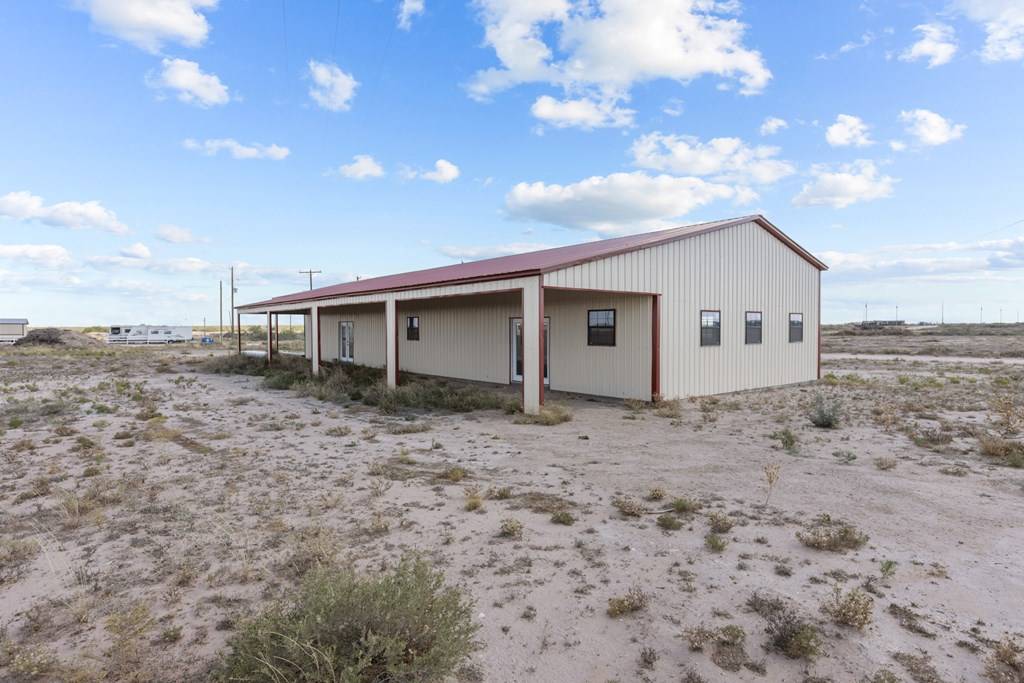 Midland, TX 79706,7302 County Rd 173