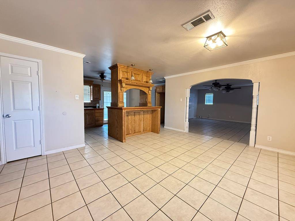 Odessa, TX 79763,615 Placer Ave