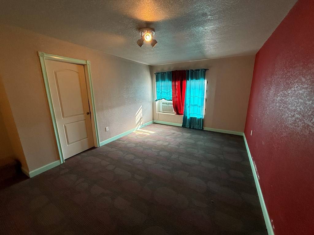 Monahans, TX 79756,501 Main