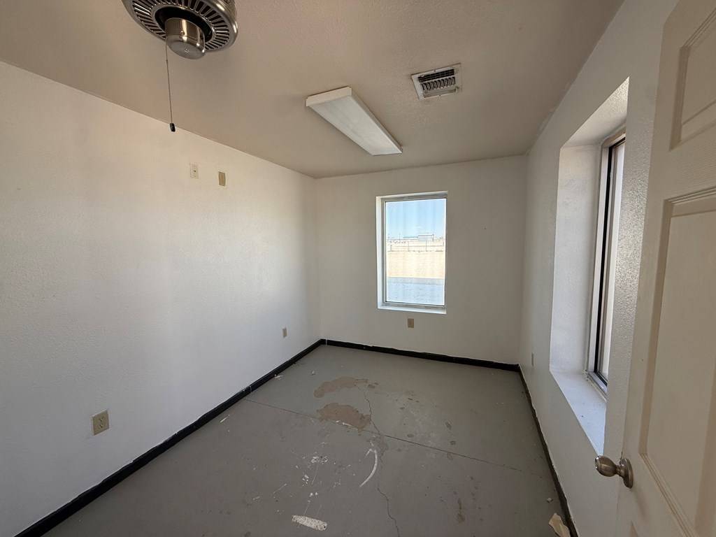 Monahans, TX 79756,1639 36th St