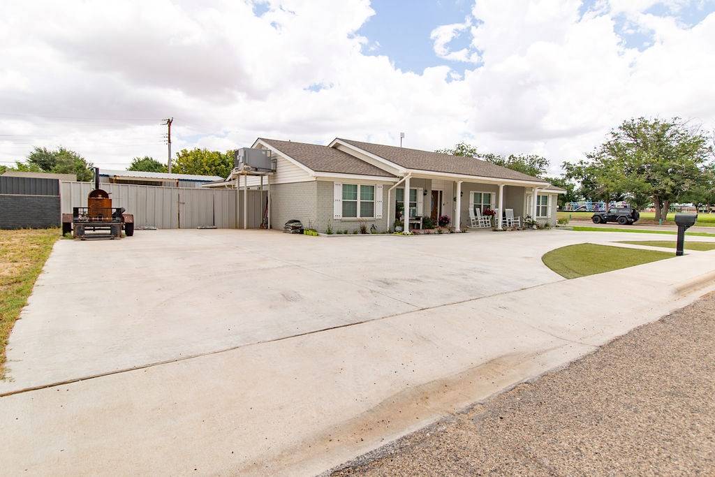 Monahans, TX 79756,904 Murray St