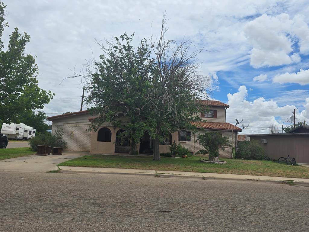 Monahans, TX 79756,700 Ike Ave