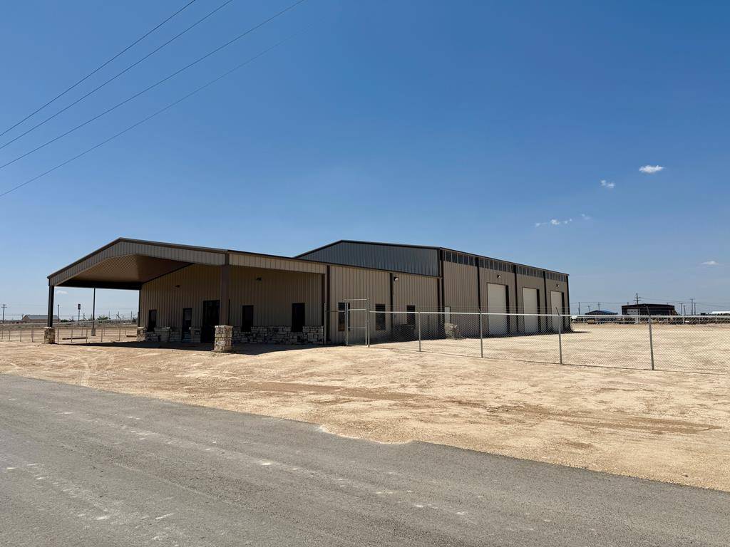 Odessa, TX 79766,241 Gladiator St