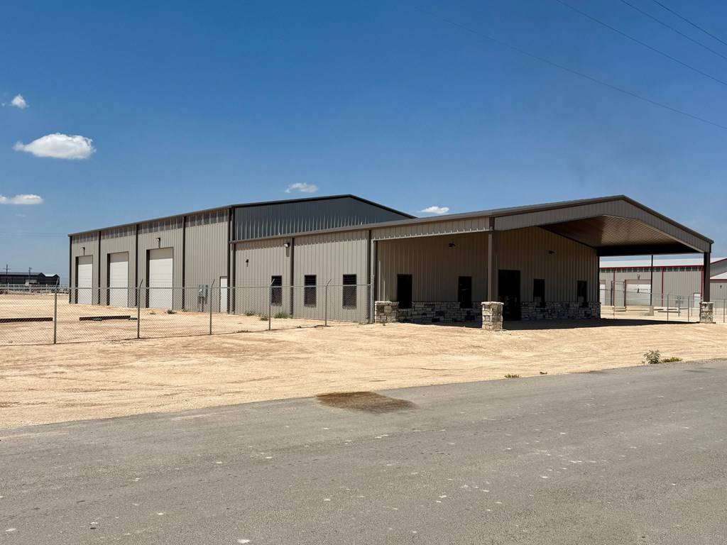 Odessa, TX 79766,241 Gladiator St
