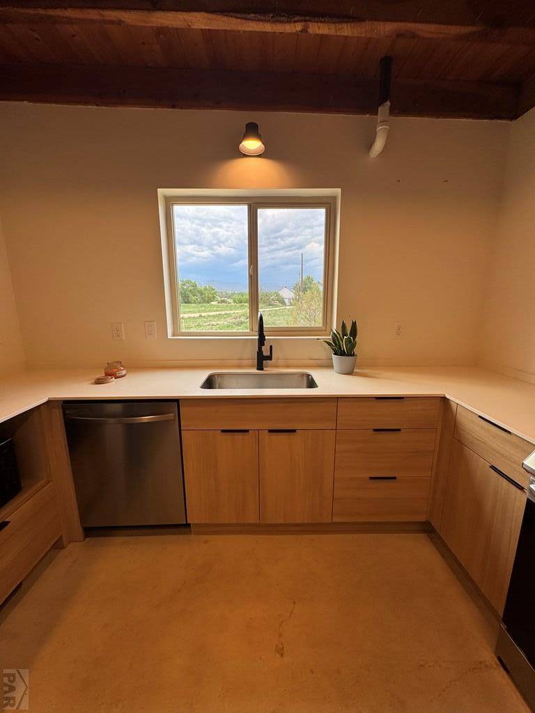 Penrose, CO 81240,44 3rd St