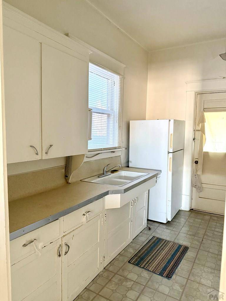 La Junta, CO 81050,310-312 6th St