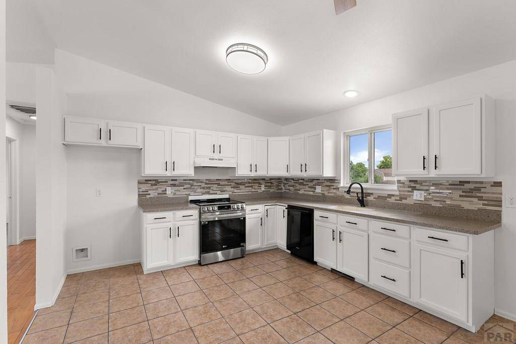 Pueblo West, CO 81007,606 Inca Dr