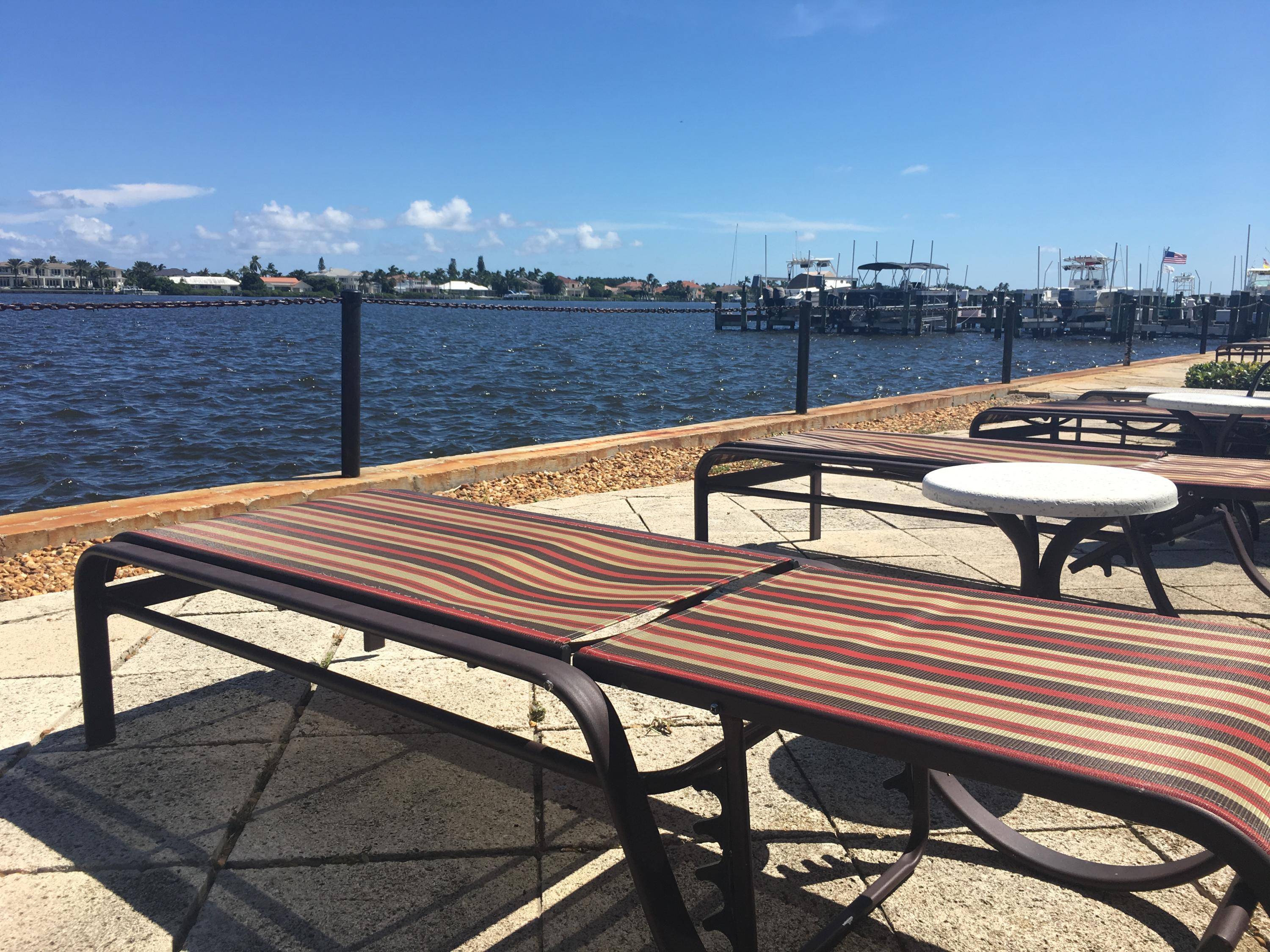 Hypoluxo, FL 33462,180 Yacht Club WAY 307