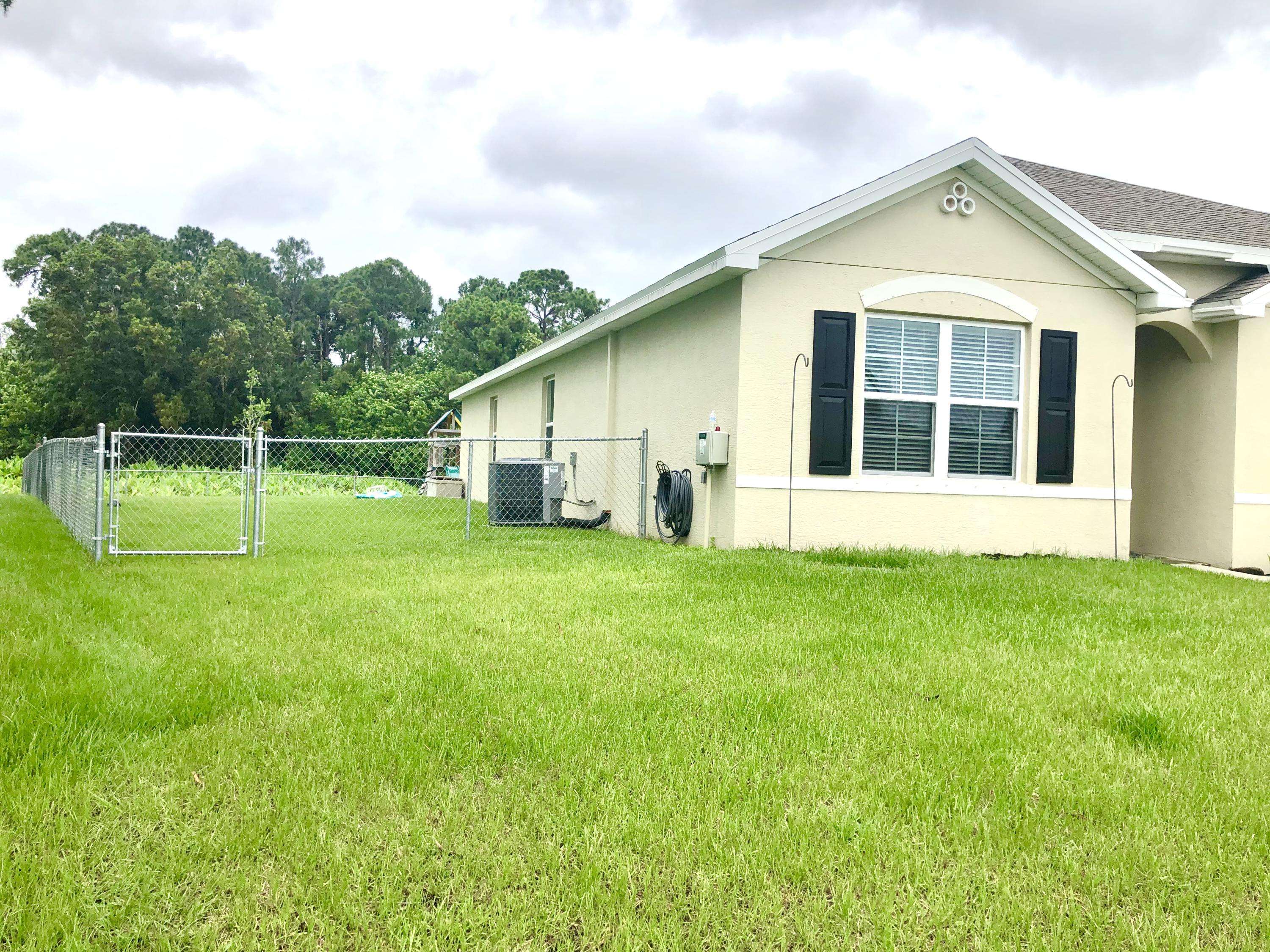 Port Saint Lucie, FL 34983,6872 NW Hogate CIR