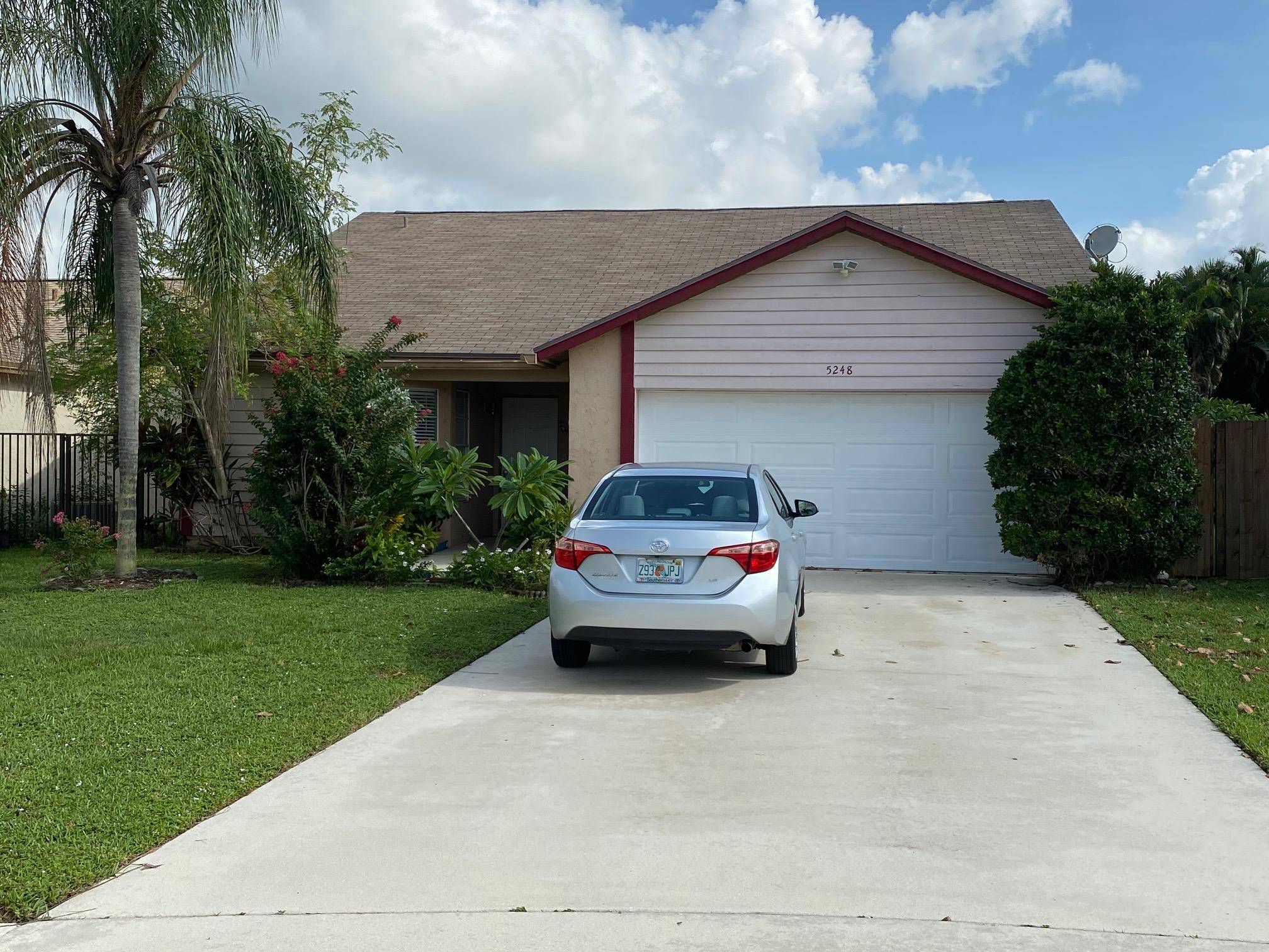 Lake Worth, FL 33463,5248 Arbor Glen CIR