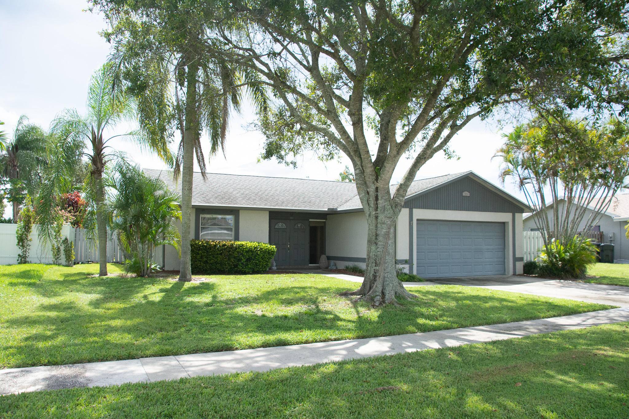 Wellington, FL 33414,1361 Pinetta CIR