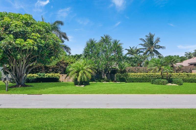 Jupiter Inlet Colony, FL 33469,157 Beacon LN