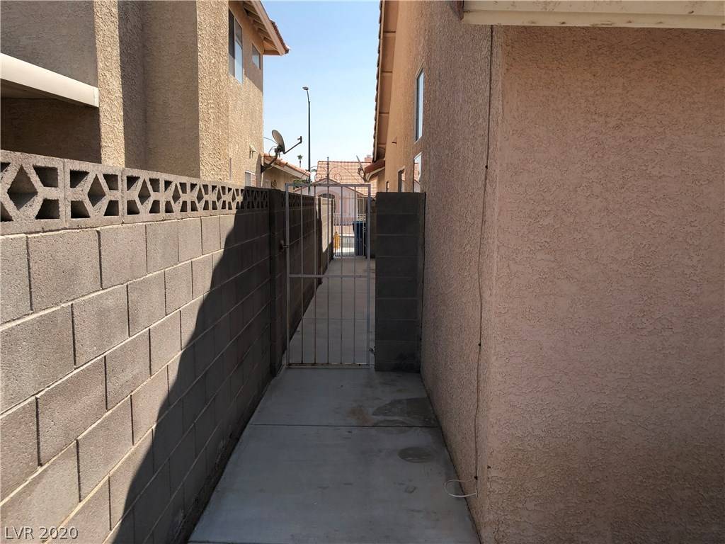 Las Vegas, NV 89130,5501 Rock Creek Lane