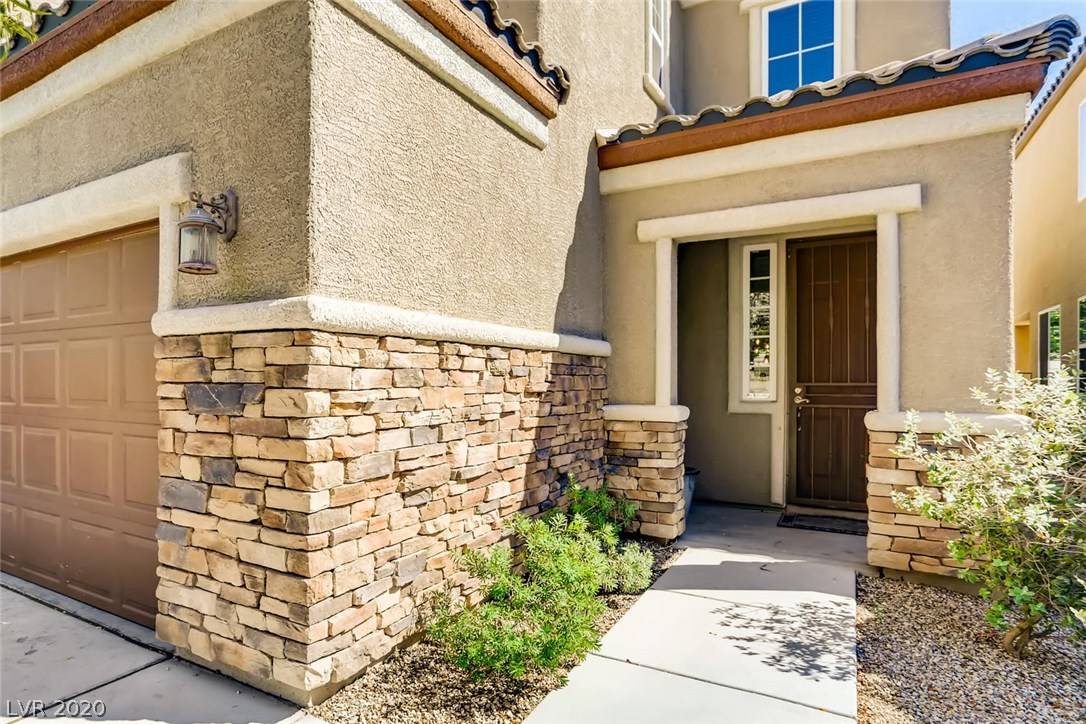 Las Vegas, NV 89148,8823 Whitewater Autumn Court