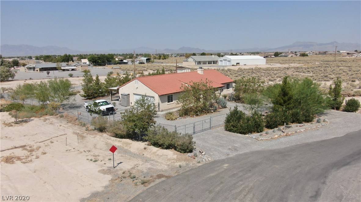 Pahrump, NV 89048,3110 Oakridge Avenue