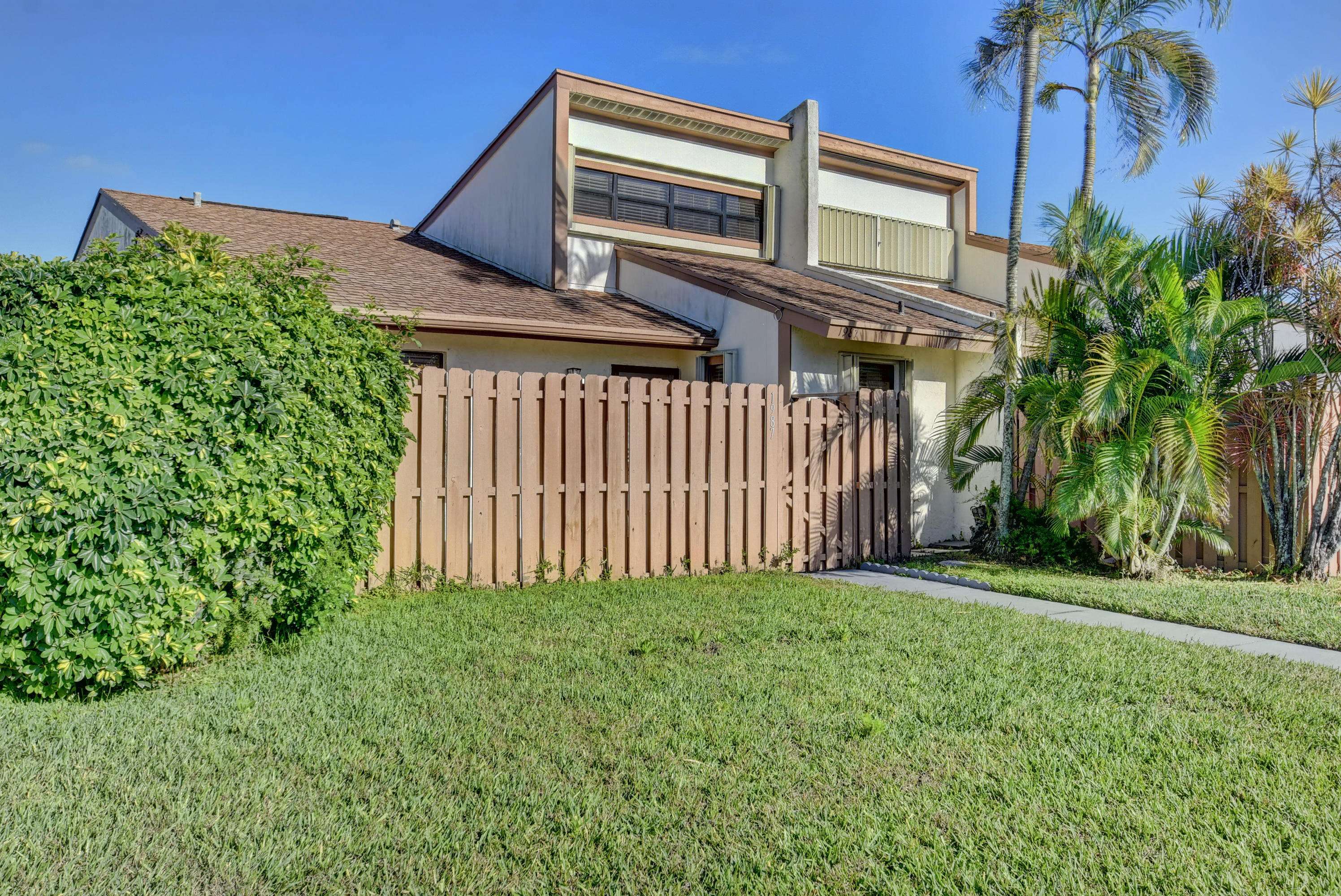 West Palm Beach, FL 33415,1987 Monks CT