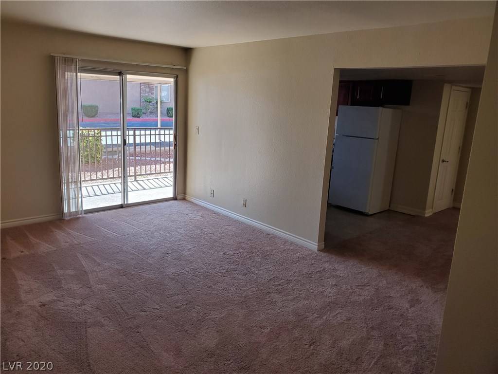 Las Vegas, NV 89103,5061 River Glen Drive #75