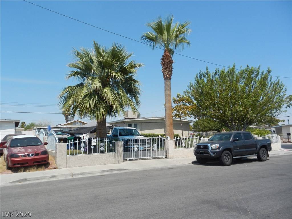 North Las Vegas, NV 89030,3312 Hickey Avenue