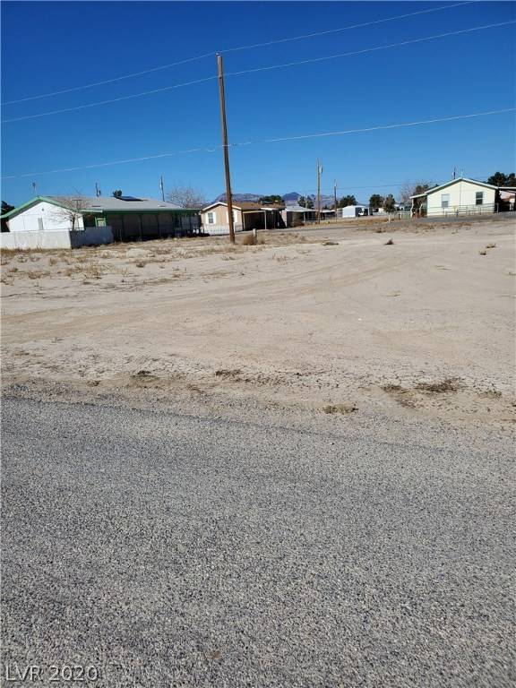 Pahrump, NV 89048,270 W MOORE