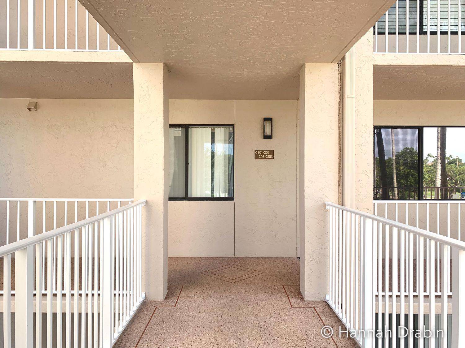 Delray Beach, FL 33484,6093 Pointe Regal CIR 303