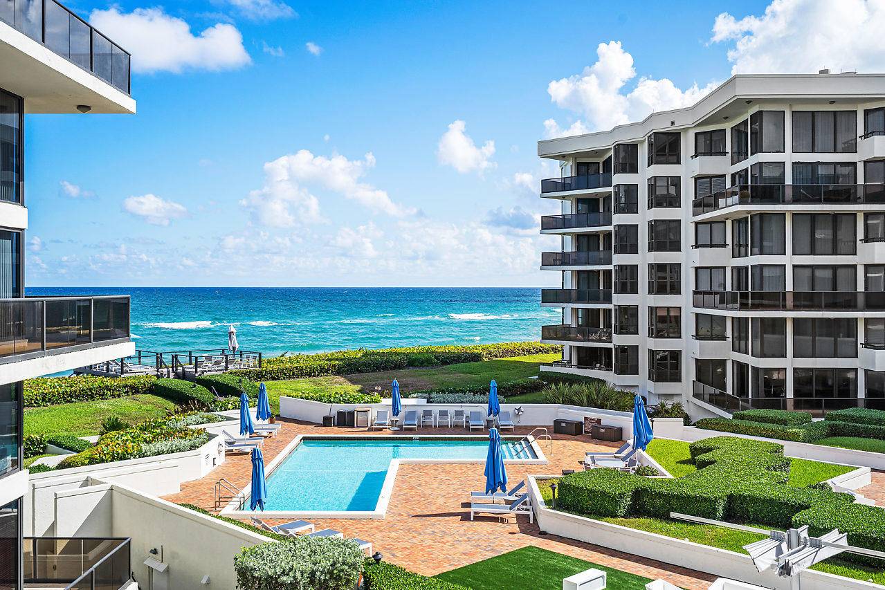 Palm Beach, FL 33480,3120 S Ocean BLVD 3-302