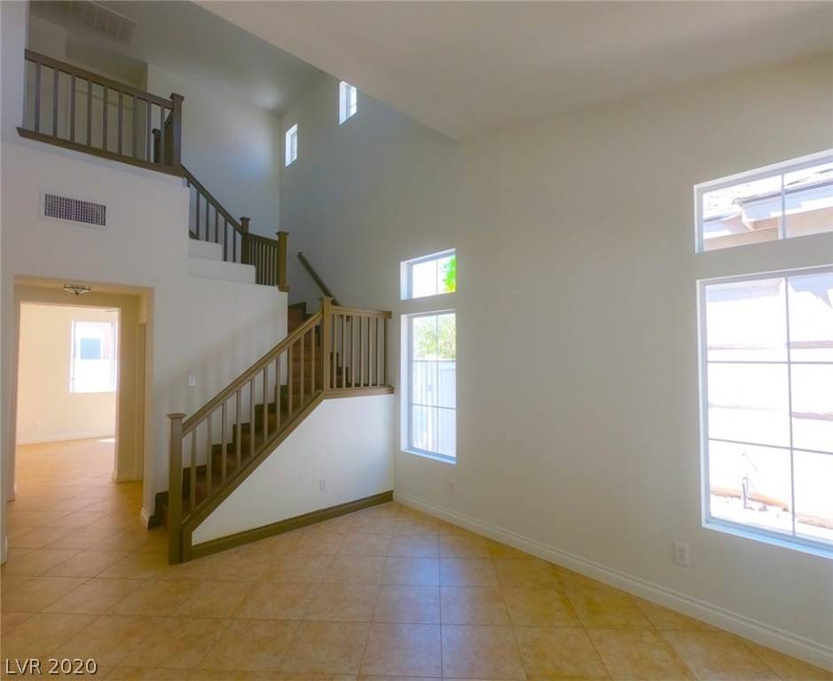 North Las Vegas, NV 89031,5429 Old Oak Court