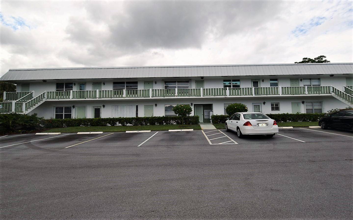 Stuart, FL 34996,2929 SE Ocean BLVD 1105