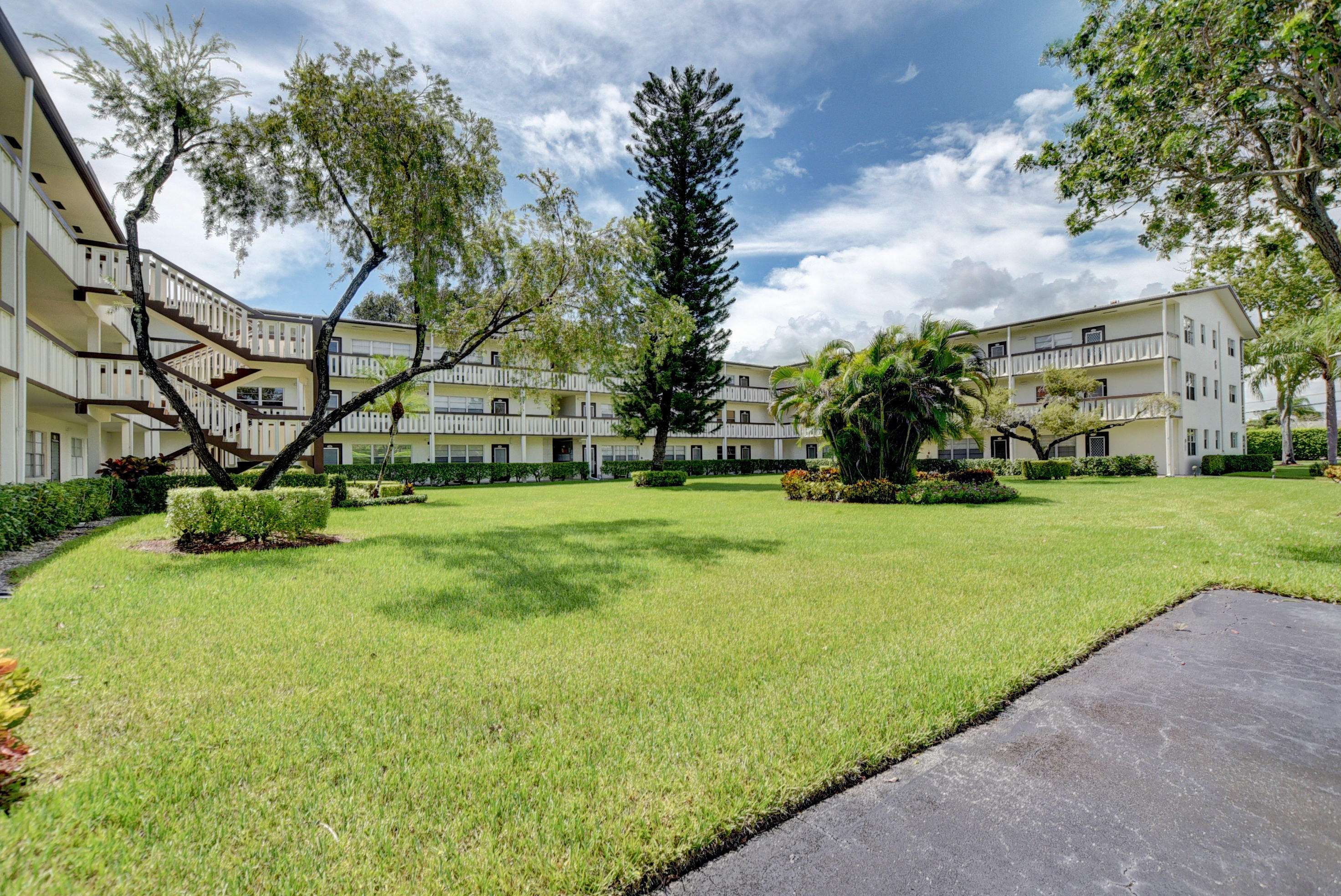 Boca Raton, FL 33434,271 Suffolk G