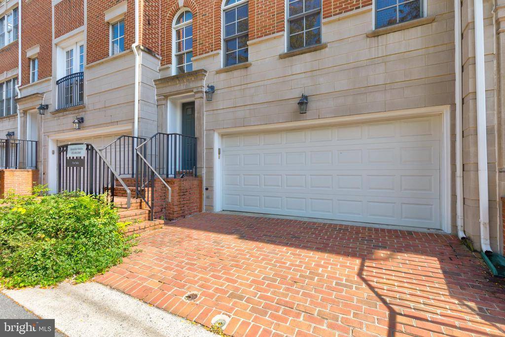 Bethesda, MD 20814,8609 TERRACE GARDEN WAY