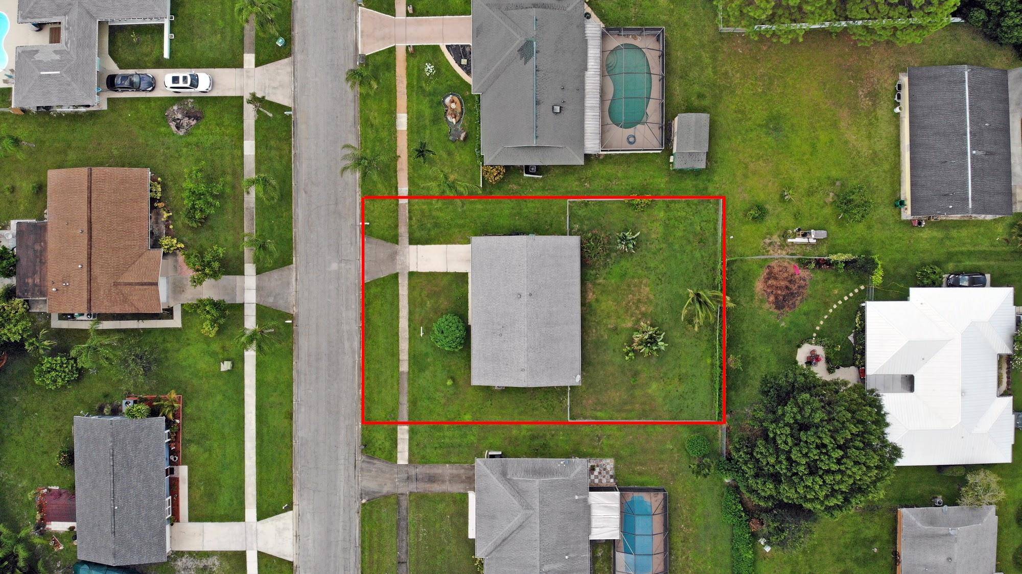 Port Saint Lucie, FL 34983,243 NE Brunson CT