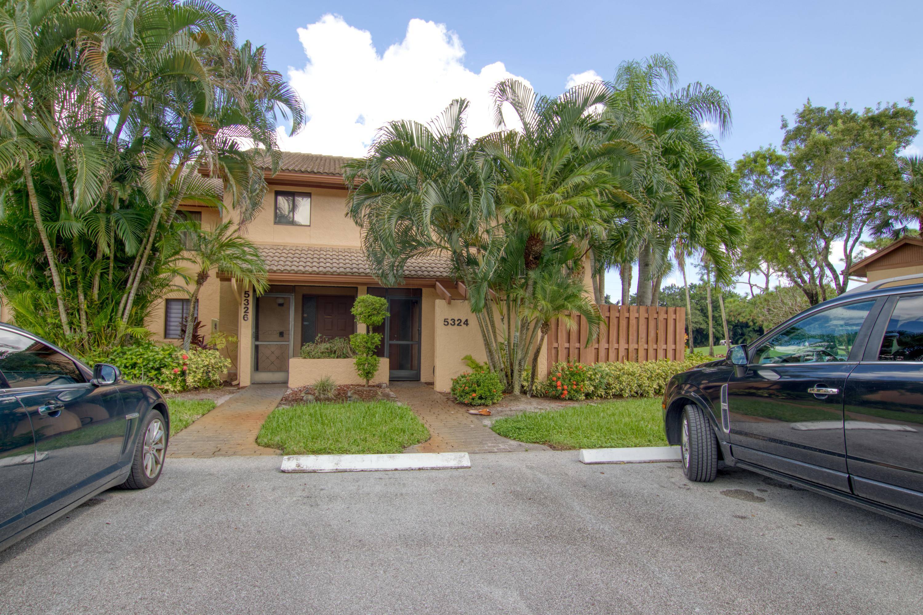 Lake Worth, FL 33467,5324 S Fountains DR