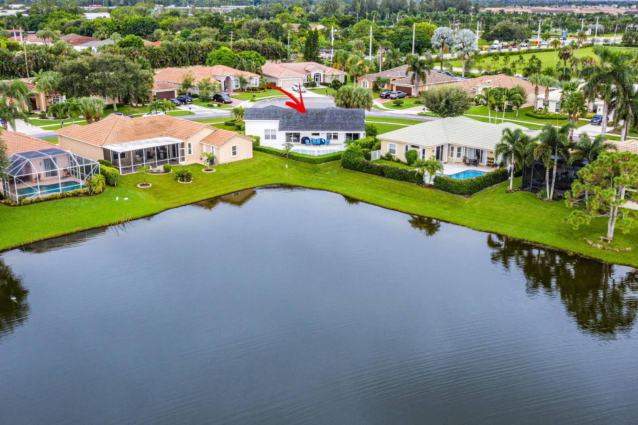 Lake Worth, FL 33467,3833 Cypress Lake DR