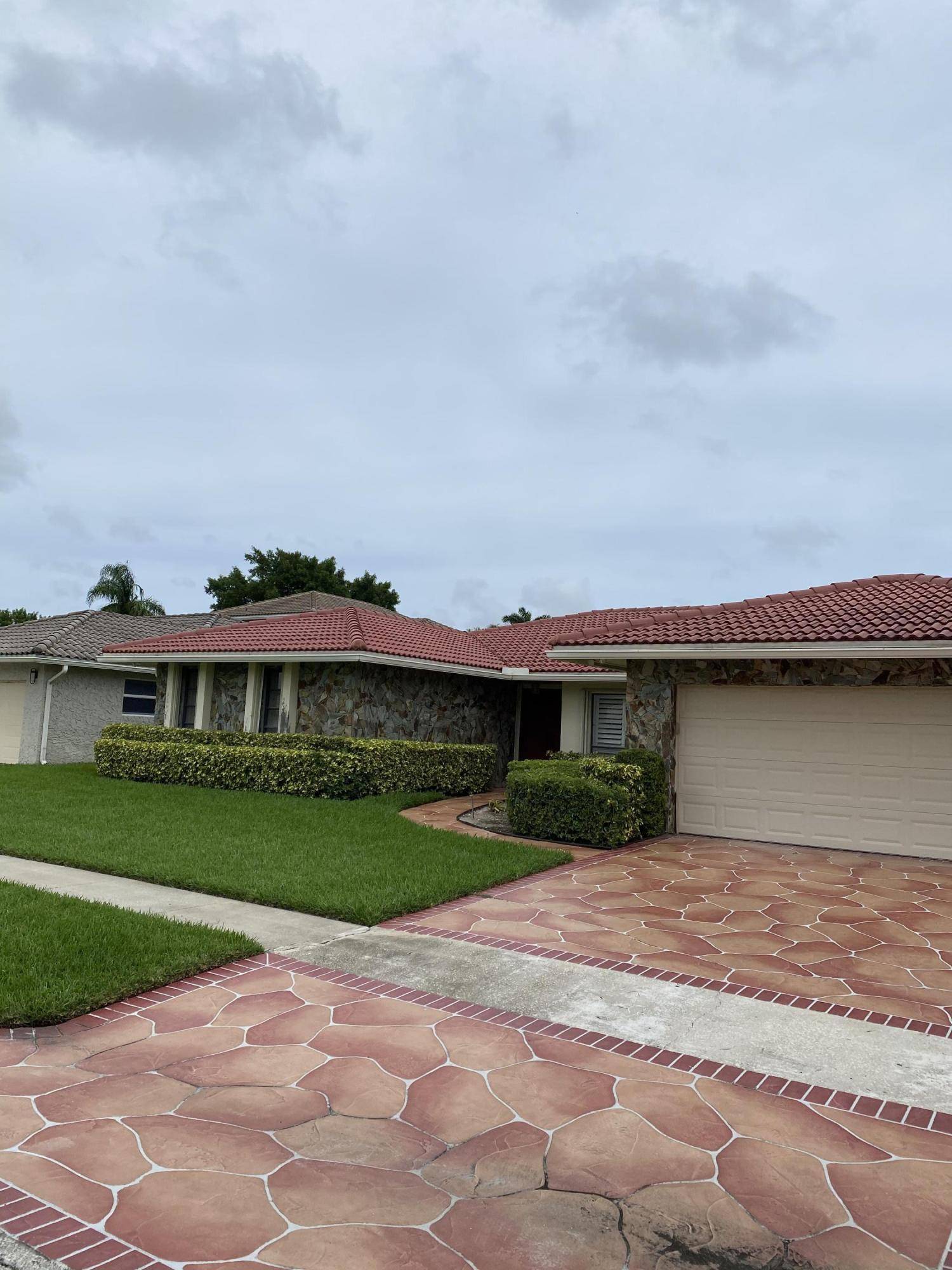 Boca Raton, FL 33433,7296 San Sebastian DR