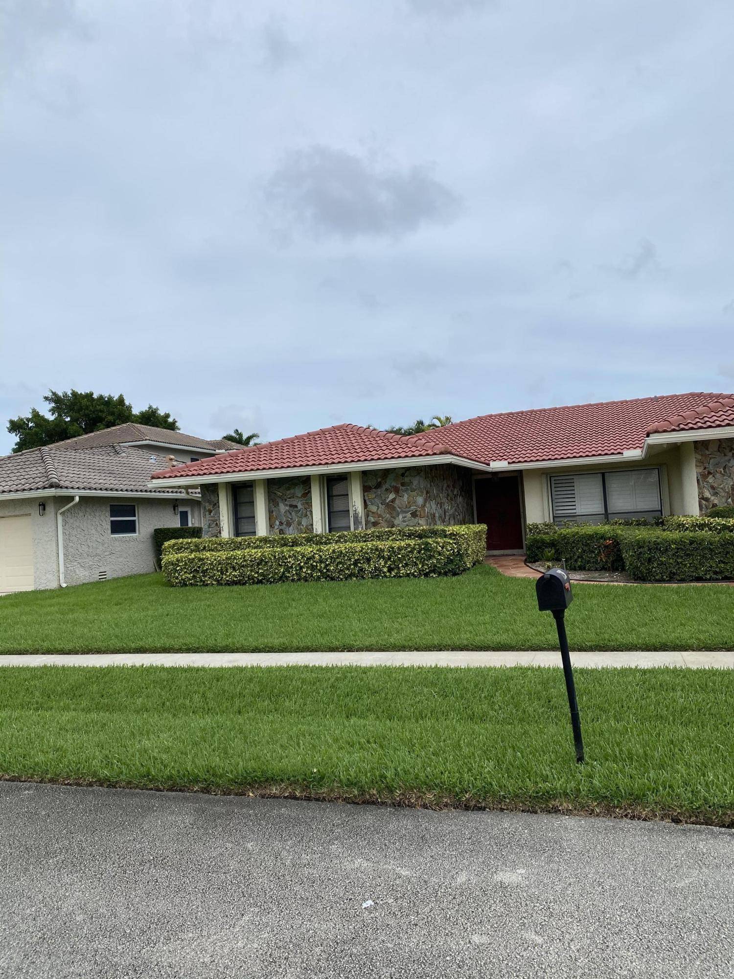 Boca Raton, FL 33433,7296 San Sebastian DR