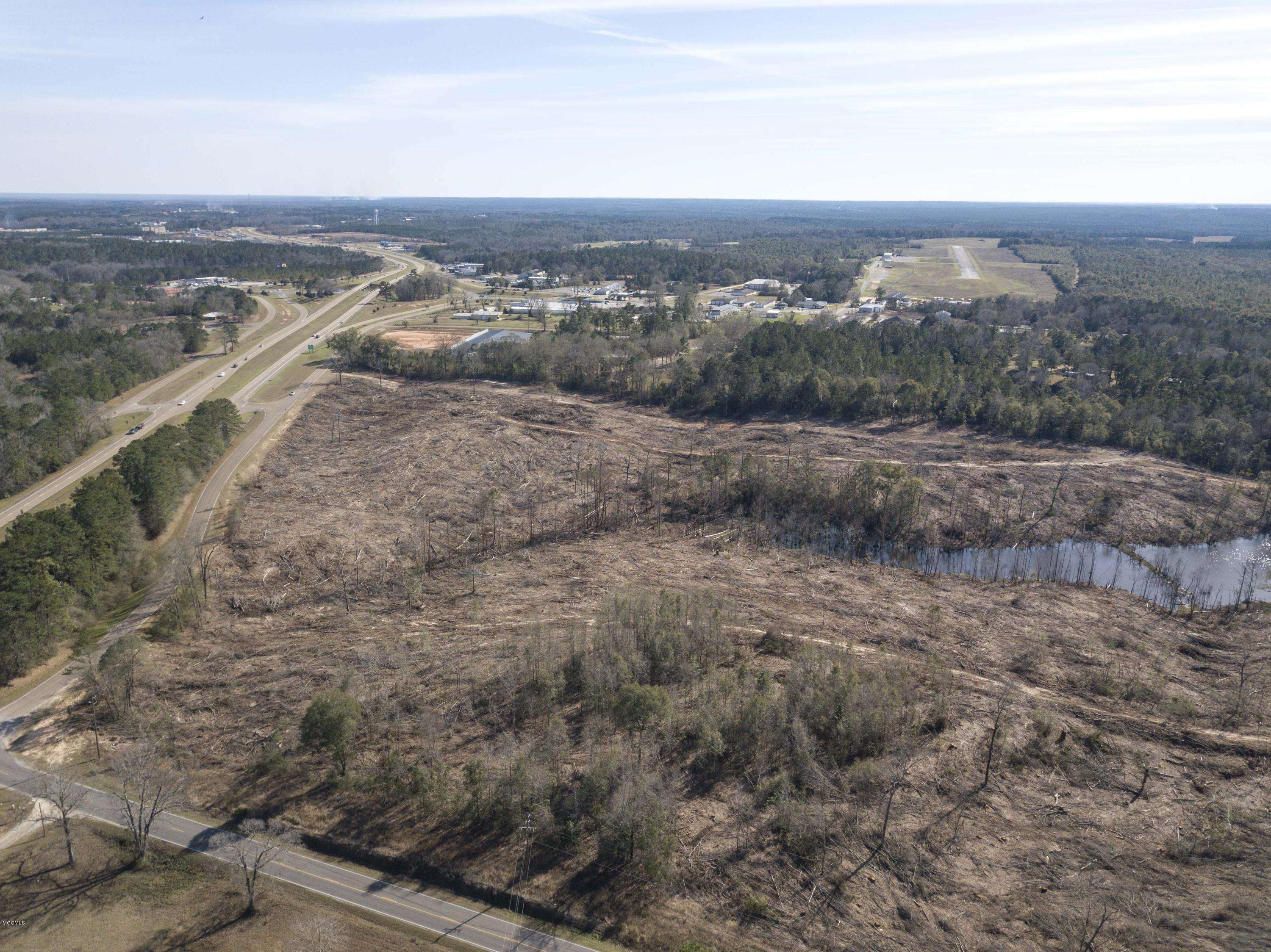 Wiggins, MS 39577,0 W Frontage Dr