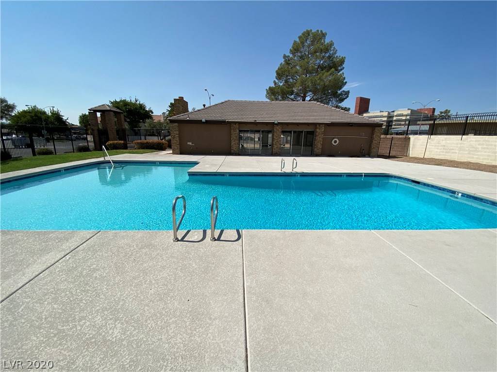 Las Vegas, NV 89119,1463 Santa Anita Drive #D