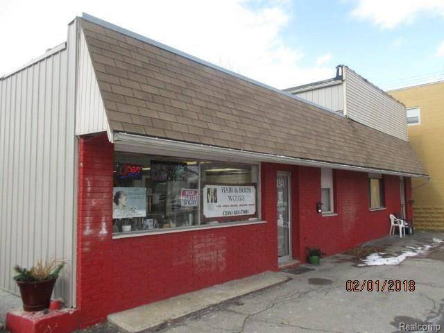 Holly Vlg, MI 48442,113 N SAGINAW ST